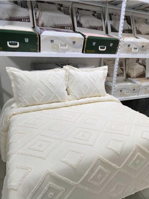 Sofya İskandinav Çift Kişilik Püsküllü Yatak Örtüsü 250X260 2 Yastık 50X80