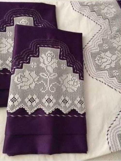 Elişi Dantelli Nevresim Takımı Çarşafı Dantelsiz