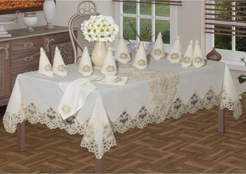 26 Parça Dilruba Fransız Dantelli Yemek Takımı Pikolu Linen Kumaş