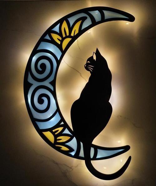 Epoksili Ahşap Aydaki Kedi Figürlü Tablo Duvar Dekorlu Gece Lambası Mavi Sarı 40 cm