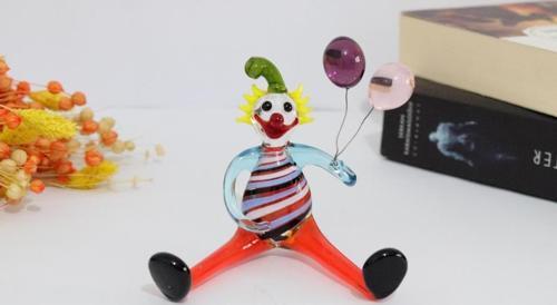 El Yapımı Murano Cam Balon Tutan Turuncu Pantolonlu Palyaço Biblo