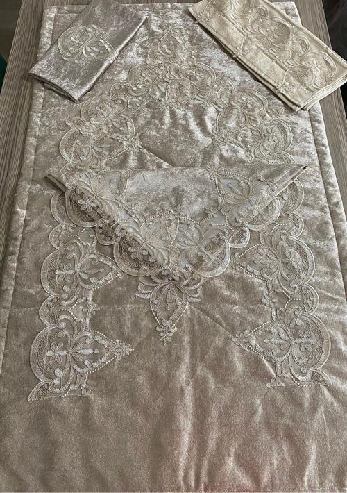 Çeyiz Seccade Takımı 4 Parça Kadife Fransız Küpürü Çeyizlik Gelin Damat Seti
