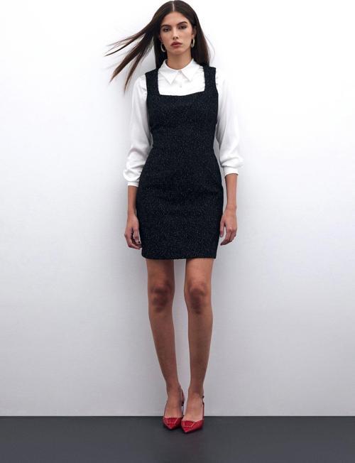 Mini Tüvit Elbise - Siyah