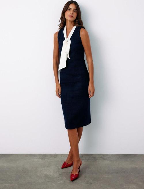 Fularlı Kolsuz Tüvit Elbise - Lacivert