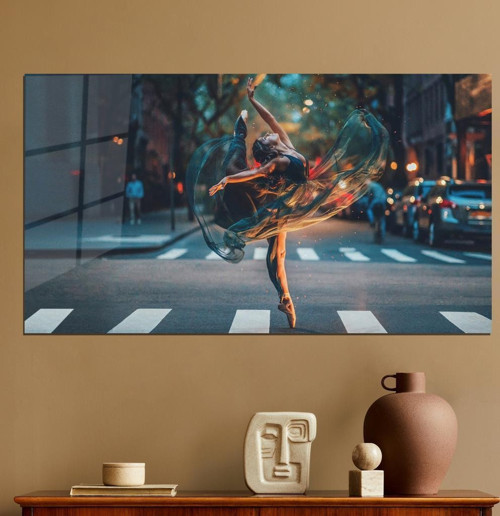 Müzik Temalı Pleksi Cam Tablo Sokaktaki Balerin