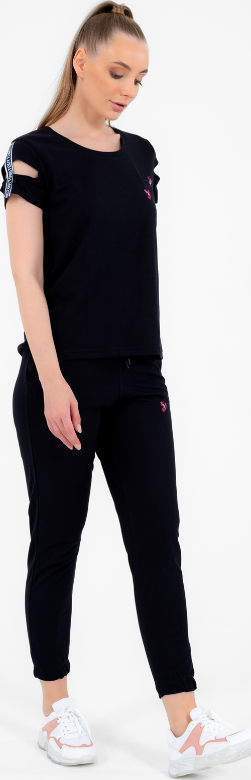 Siyah Kadın Nakış Detaylı ABD Pike Nefes Alan T-shirt Takım A3068