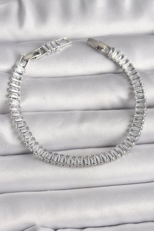 Pirinç Gümüş Renk Zirkon Taşlı Su Yolu Model Kadın Bileklik - TJ-BB6726