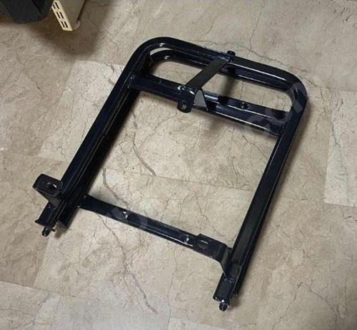 Motogus To Santa 125 Kızaklı Kurye Çanta Demiri Ergoline Sürgülü Pizzacı Paket Demiri