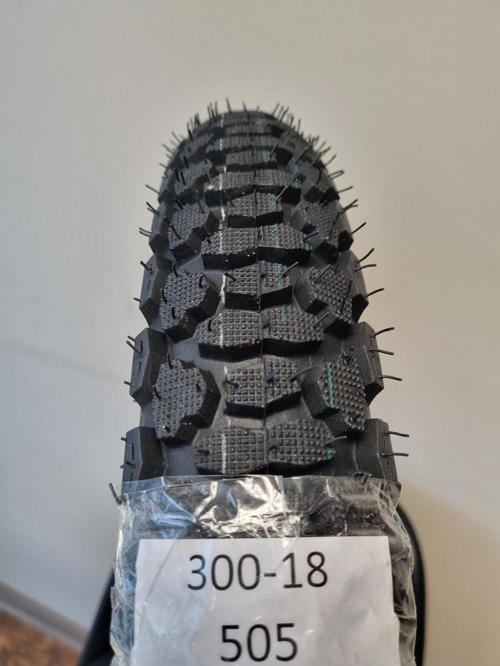 300-18 Tl(Tubeless) Motosiklet Lastiği