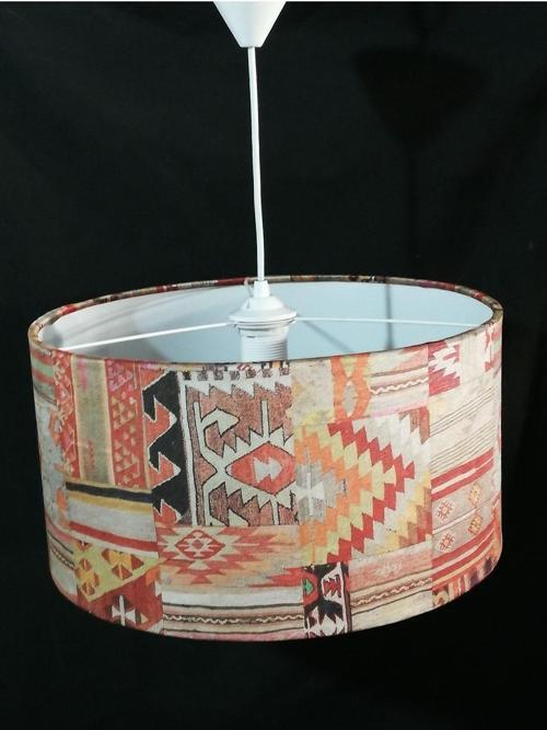 Kilim Desenli Pvc Üzerine Kumaş Kaplama Avize