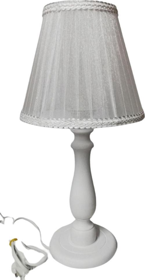 Beyaz Ahşap Ayaklı Beyaz Başlıklı Yatak Odası Abajuru