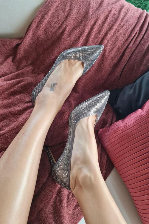KADIN TAŞLI SİTİLETTO 036 169