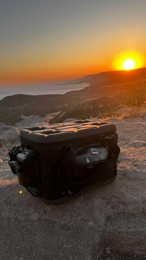 19 Litre Termal Soğutucu Çanta [Dijital Derece Göstergeli] GRİ