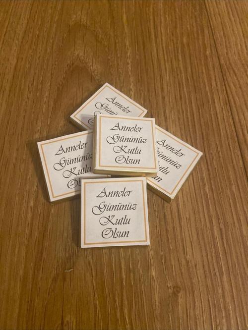 Anneler Günü Kutlu Olsun Anneme Canım Anneme 50 Adet Madlen Çikolata