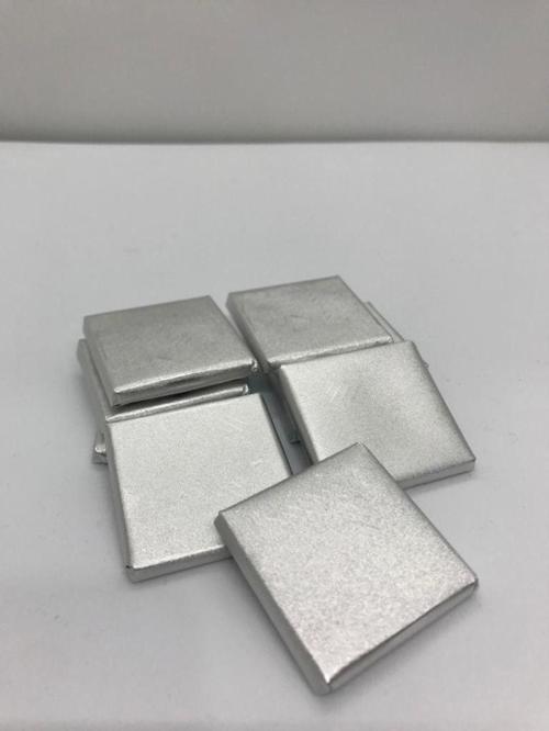 Gümüş Sargılı Madlen Çikolata Sütlü 1000 Gr