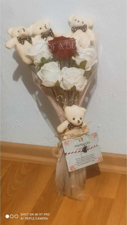 Marteniçka Dilek Buketi Ayıcıklı Ve Güllü
