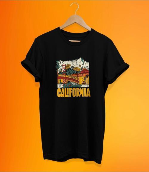 California Baskılı Siyah, %100 Pamuk Basic (Normal Beden) T-Shirt