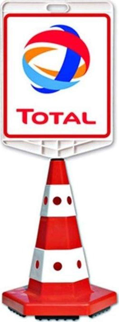Total Logo Çift Taraf Baskı Trafik Koni Seti Trafik Dubası