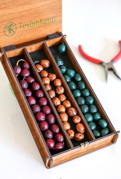 Babalara 3'Lü Ahşap Kutuda 17'lik Andız Tesbih