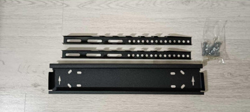 Seg 50Sua900Uyumlu Sabit Duvar Tipi Tv Askı Aparatı ( Kademeli Ve Aşağı,Yukarı,Yatay Hareket Öze