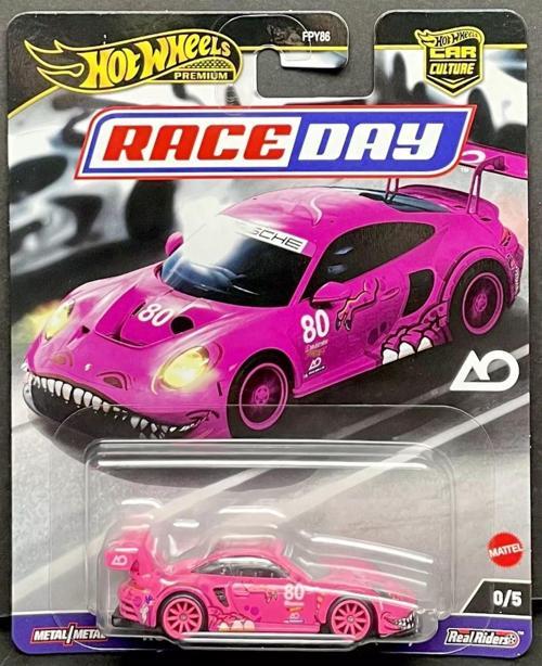 Premium Car Culture Race Day Pink Roxy Porsche 911 GT3 R 0/5 Chase