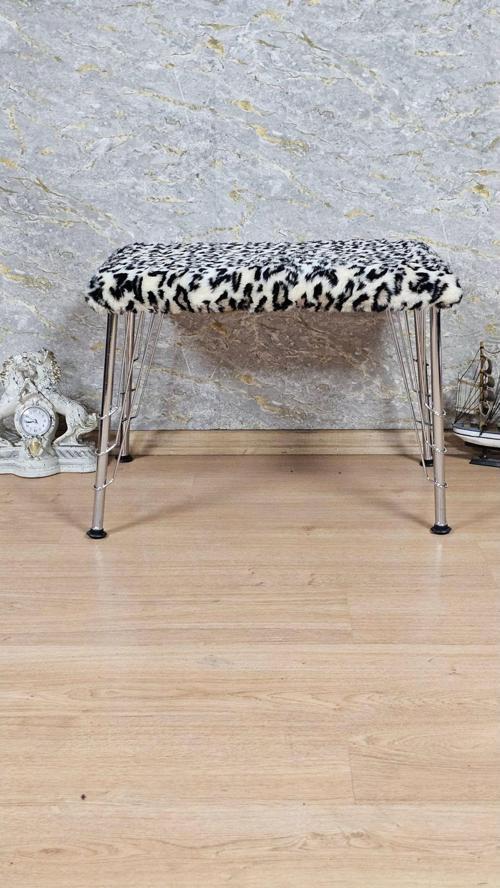 Tedy Kumaşlı 60 cm x 38 cm Krom Telli Ayak Oturak LEOPAR Renk Tek Ebat Beden