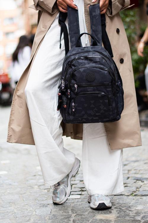 Unisex Suya Dayanıklı Krinkıl Kumaş Çok Gözlü Orta Boy  Laptop Okul ve Sırt Çantası