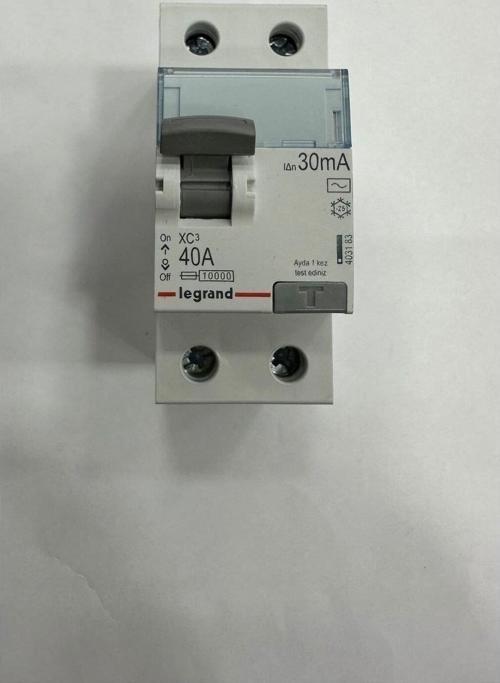 2P (2 Kutuplu) 40A 30Ma Kaçak Akım Koruma Rölesi (Faz Nötr) 230V Ac
