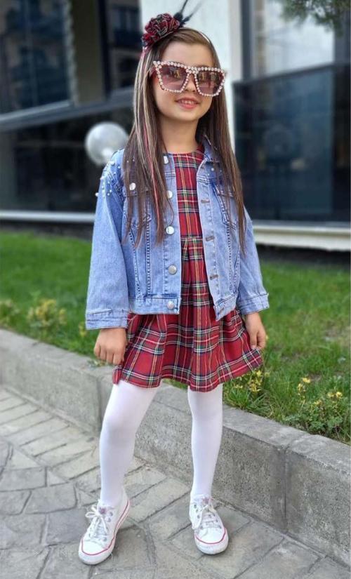 Kız Çocuk Omuzlar İnci Boncuk İşlemeli Mavi Kot Ceket Bisiklet Yaka Ekose Çizgili Sıfır Kol Elbise