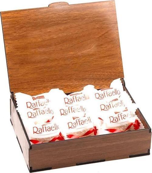 Sevdiklerinize Özel Ahşap Hediye Kutusunda 9'lu Raffaello