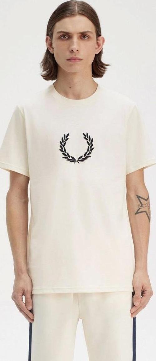 Fred Parry Erkek Ekru Logo Detaylı T-shirt