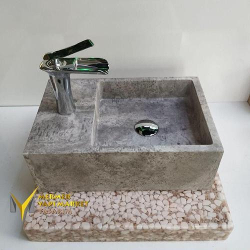 Gümüş Traverten Batarya Çıkışlı Köşeli Lavabo