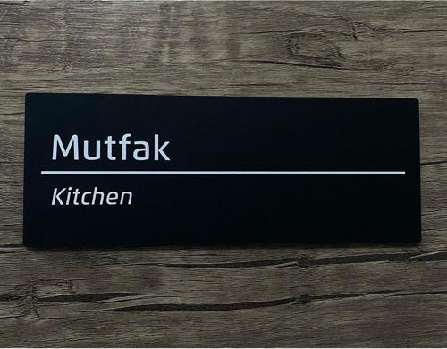Yön Lazer Reklam Soft Serisi Pleksi Mutfak Kapı İsimliği