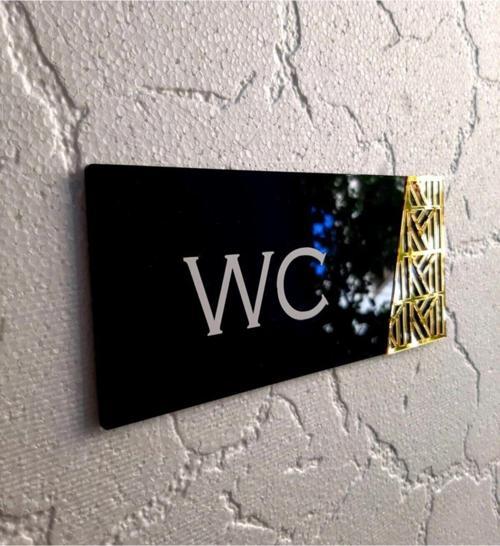 Black Pearl Serisi Gold Wc Yönlendirme Tabelası