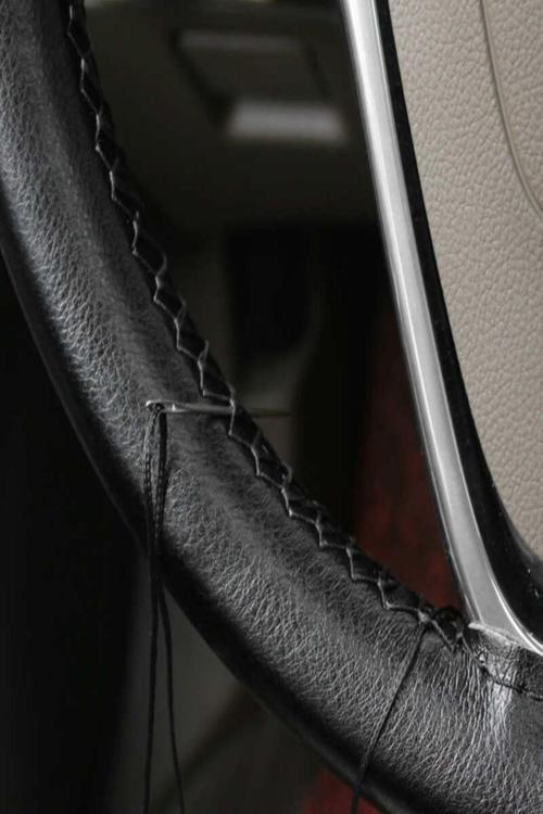 Siyah Opel Vectra Deri Dikmeli Direksiyon Kılıfı Araç Direksiyon Kılıfı