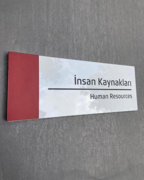 Pearl Red Serisi Kapı İsimliği İnsan Kaynakları