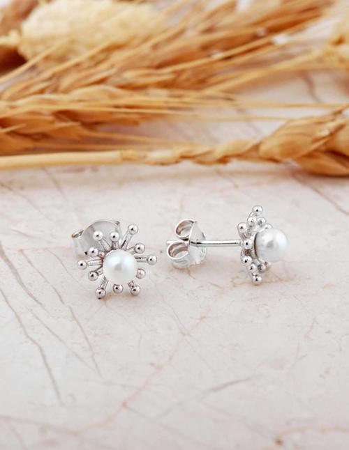 İncili Güneş Rodyumlu Mini Gümüş Küpe 7365