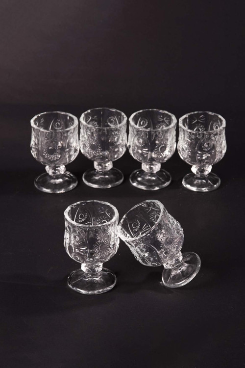 Ayaklı Kahve Yanı Bardağı Kristal Kesim Shot Bardak 7cm x 4 cm 6 Lı Set