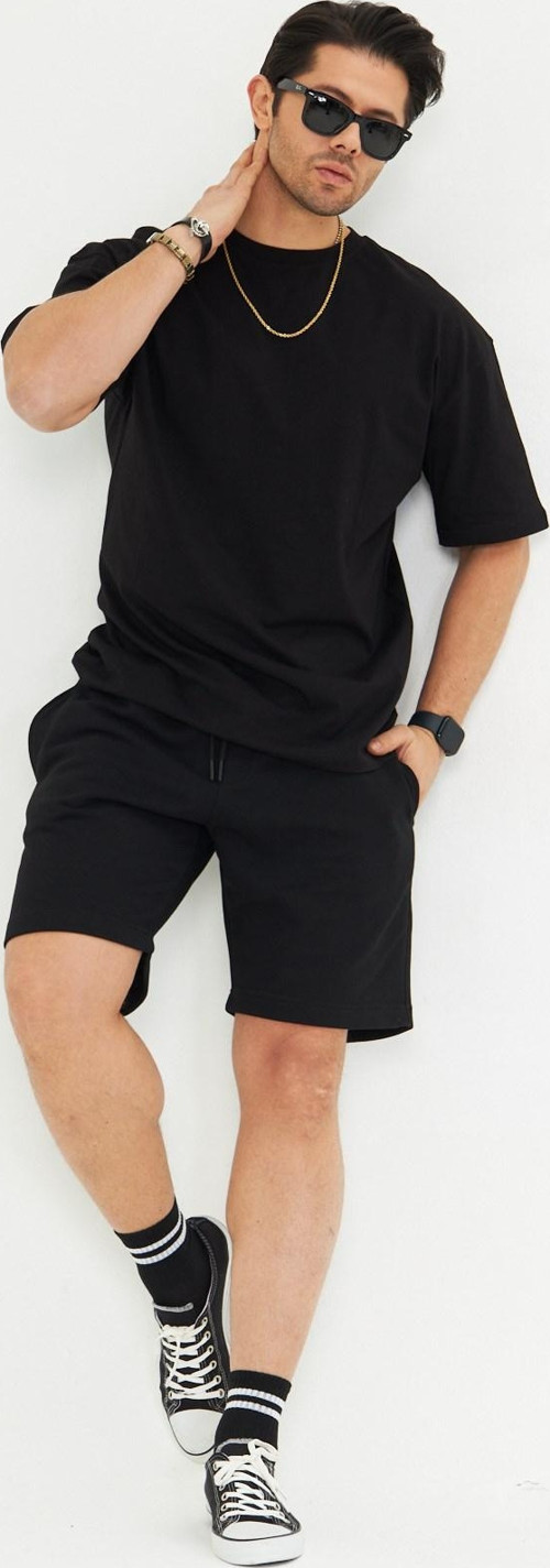 Erkek Pamuklu Basic Oversize Bisiklet Yaka Kısa Kollu Tişört