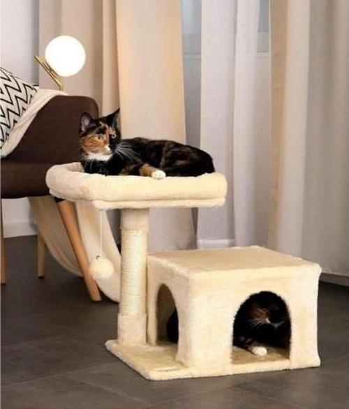 Pet Komfor Stepli Yuvalı Kedi Tırmalaması Beyaz