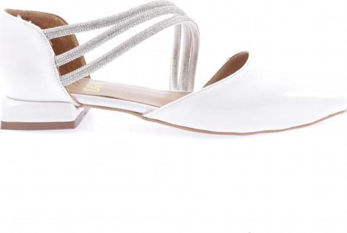 Kadın Sivri Burun Silver Taşlı Galvaniz Ökçeli Babet Beyaz Kırışık Rugan 39192534