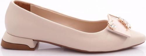 2876 Kadin Yaprak Broşlu Babet