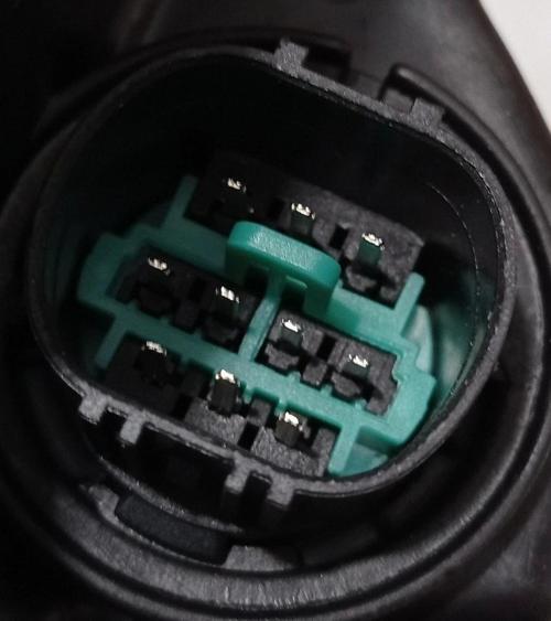 Far Accent 2014-2016 Blue Sağ Motorlu Beyaz Oem No: 92102-1R740