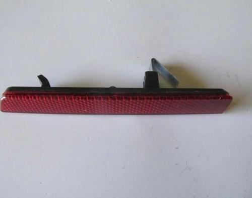 Fıat Doblo- 15/22; Arka Tampon Reflektörü Sağ (Oem No: 51810677)