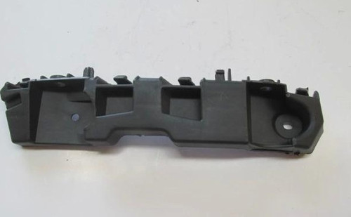Dacıa Sandero- 17/20; Ön Tampon Braketi Sağ (Oem No: 631427999R)