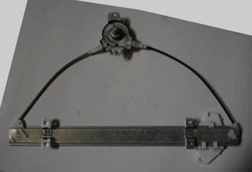 1998-2001 Hyundai Atos Ön Cam Krikosu Sağ Manuel  (Adet) (Oem No:8240202000)