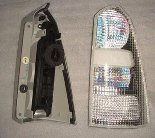 1998-2005 Ford Focus Stw Modifiye Stop Lambası Sağ-Sol Set 4 Parça Beyaz (Steyşın Wagon)(Tyc) (Adet)
