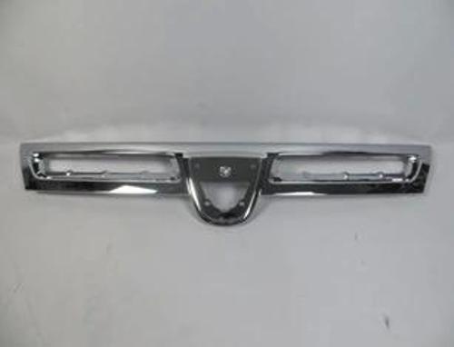 Dacıa Duster- 10/13; Ön Panjur Dış Nikelajlı (Tw-Y) (Oem No: 620780003R)