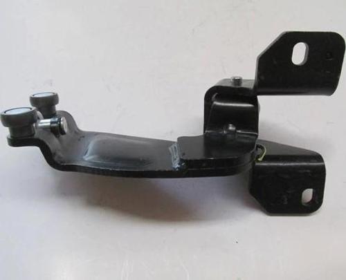 Fıat Doblo- 15/22; Orta Kapı Orta Ray Bağlantısı Sağ (Oem No: 51814082)