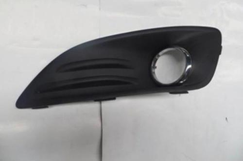 2013-2017 Ford Fiesta Sis Lamba Kapağı Sol Siyah (Sis Deliği Nikelaj Çerçeveli) (Bfn) (Adet) (Oem No